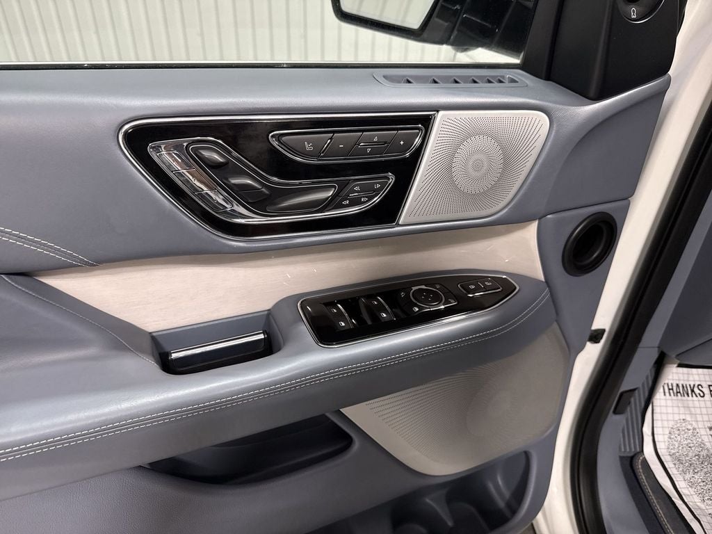 2020 Lincoln Navigator Black Label