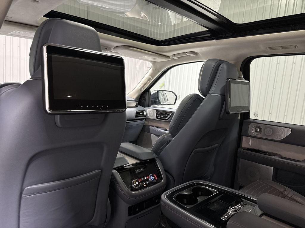 2020 Lincoln Navigator Black Label