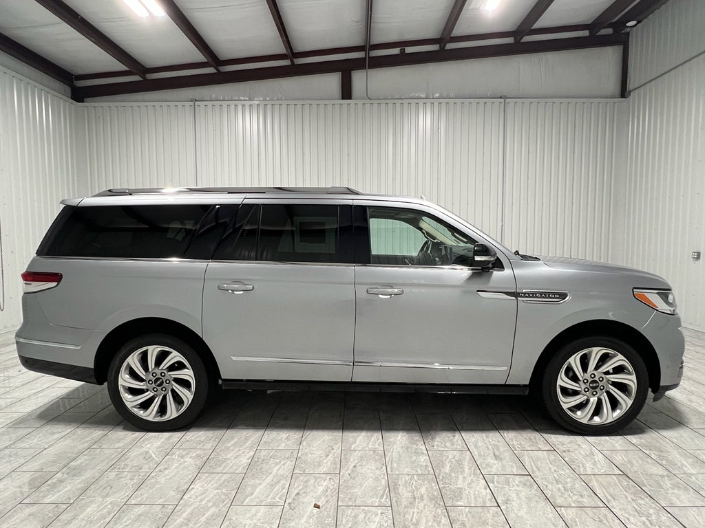 2023 Lincoln Navigator Reserve L