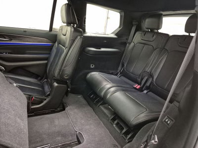 2022 Jeep Grand Cherokee L Overland 4x4