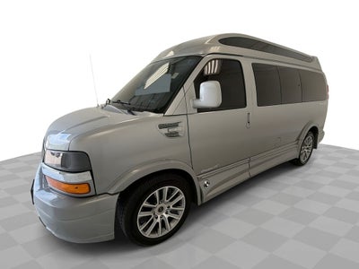 2021 Chevrolet Express Passenger 2500 1LS