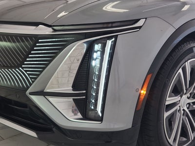 2024 Cadillac LYRIQ Luxury 1