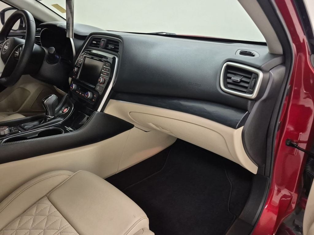 2022 Nissan Maxima Platinum