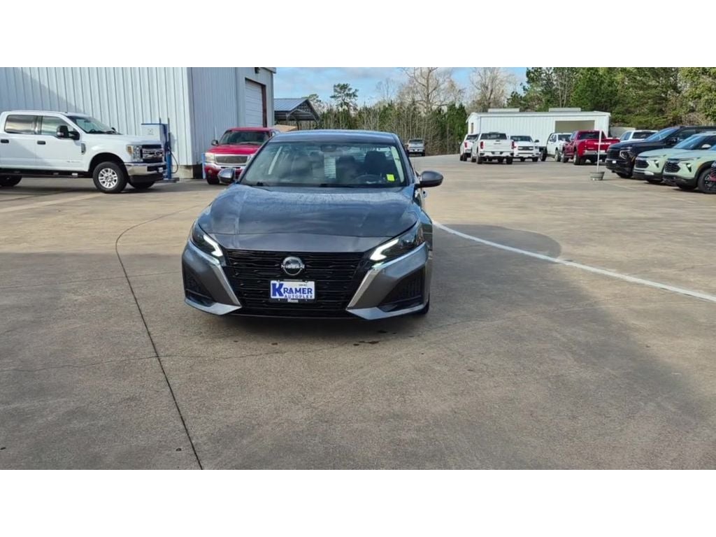 2023 Nissan Altima 2.5 SV