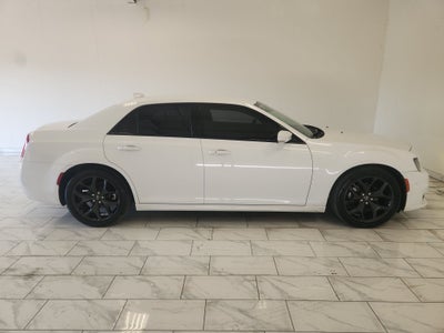2022 Chrysler 300 Touring L