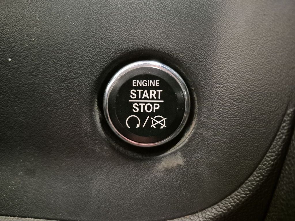 2014 Dodge Challenger SRT8 Core