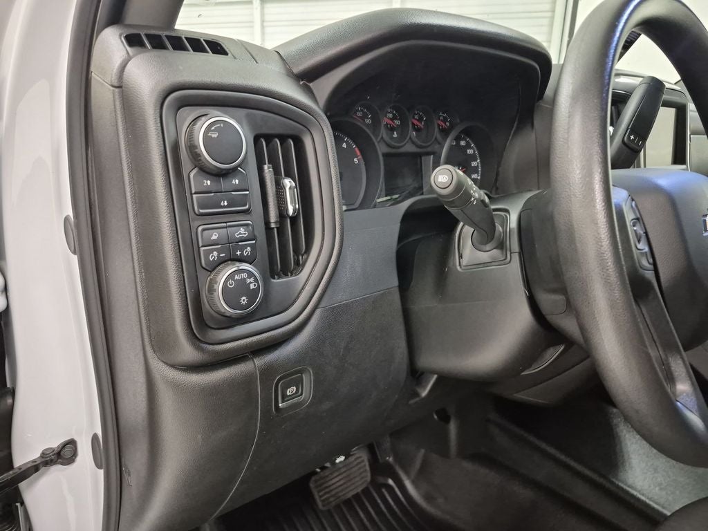 2025 Chevrolet Silverado 3500 HD WT