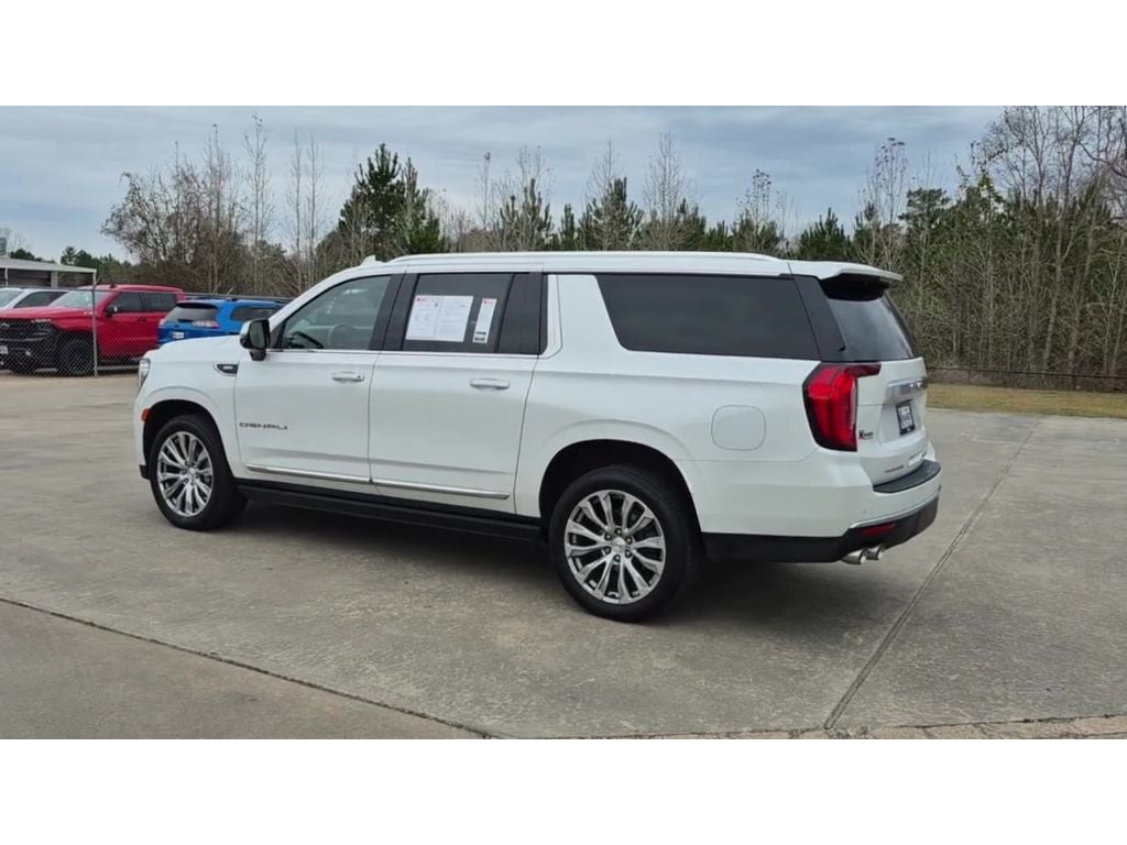 2022 GMC Yukon XL Denali