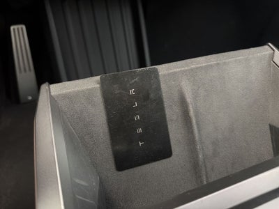 2025 Tesla Cybertruck All-Wheel Drive