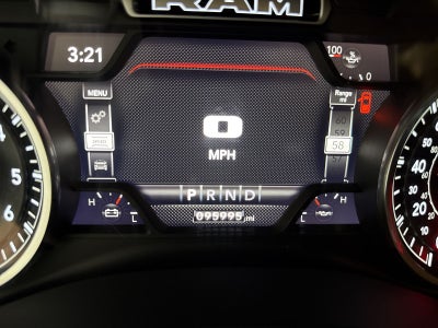 2022 RAM 1500 Lone Star Crew Cab 4x4 5'7" Box