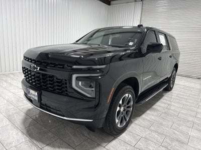 2025 Chevrolet Suburban LS