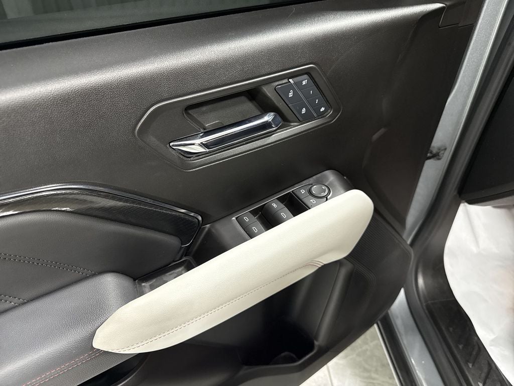 2024 GMC Canyon AT4X