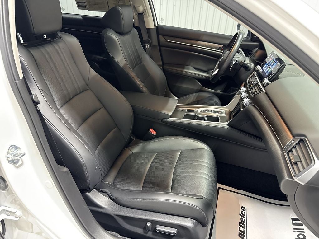 2022 Honda Accord Touring