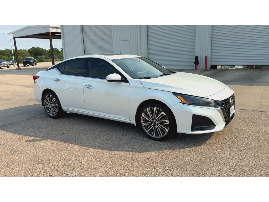 2023 Nissan Altima SL Intelligent AWD