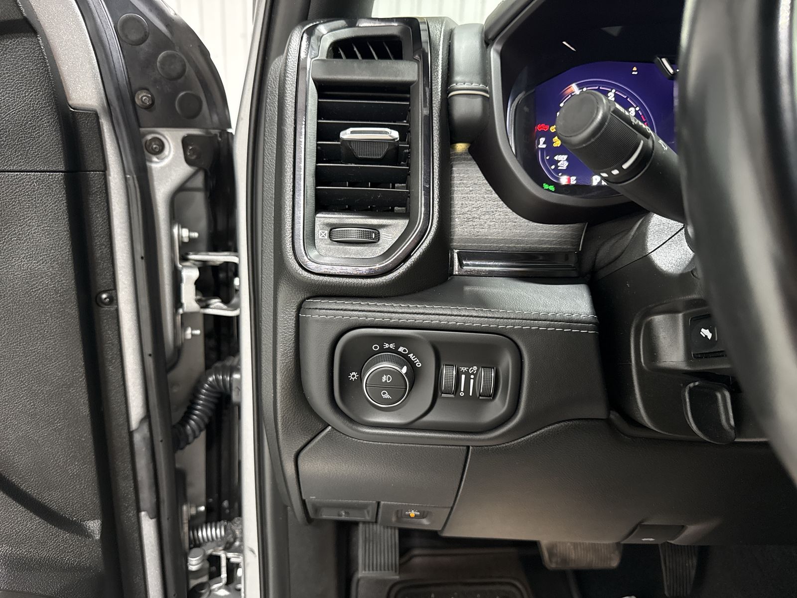 2023 RAM 3500 Limited Mega Cab 4x4 6'4" Box