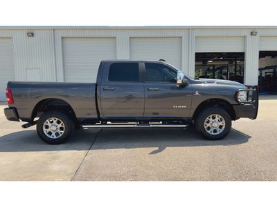 2024 RAM 2500 Laramie Crew Cab 4x4 6'4" Box