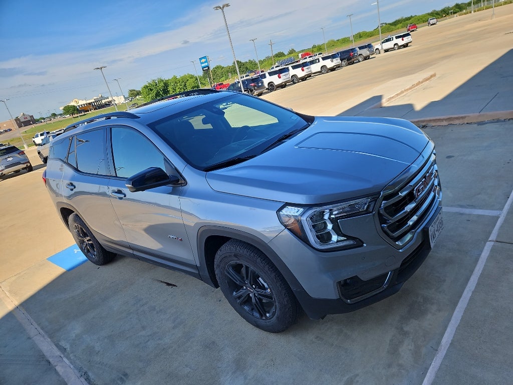 2024 GMC Terrain AT4