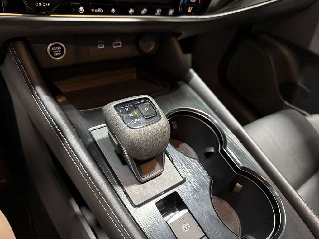 2023 Nissan Rogue SL FWD