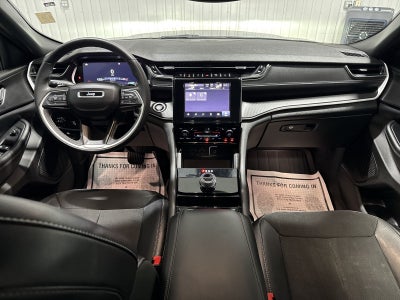 2023 Jeep Grand Cherokee L Altitude 4x2