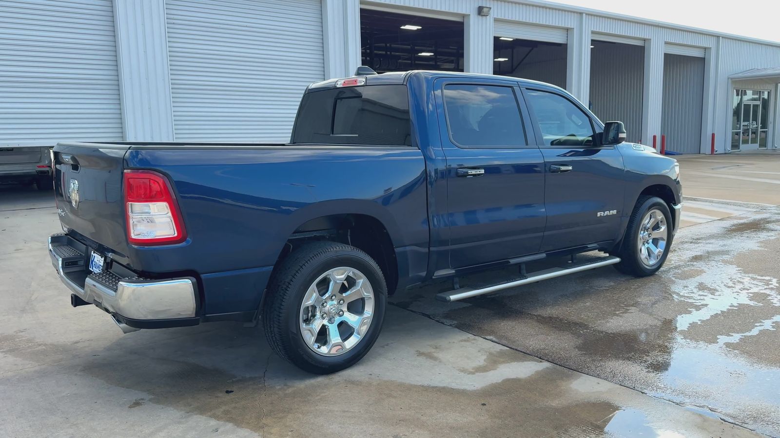 2020 RAM 1500 Lone Star Crew Cab 4x2 5'7" Box