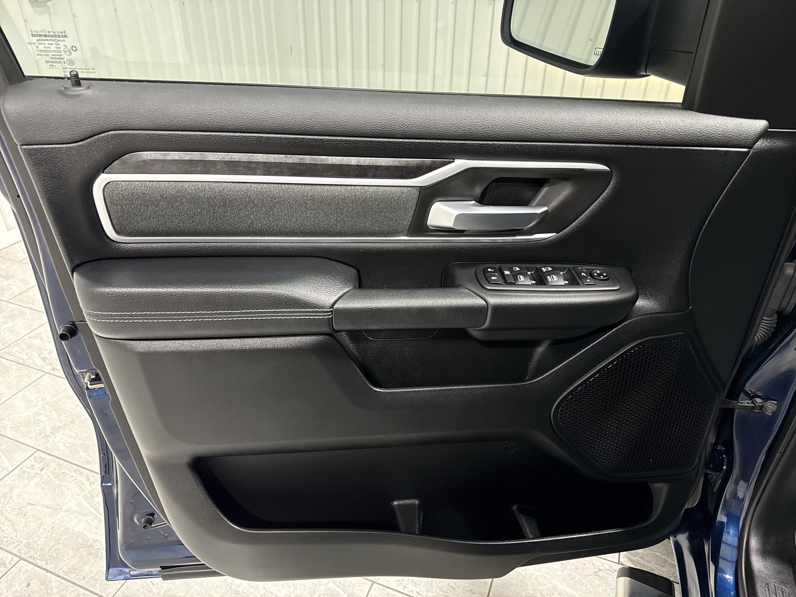 2020 RAM 1500 Lone Star Crew Cab 4x2 5'7" Box