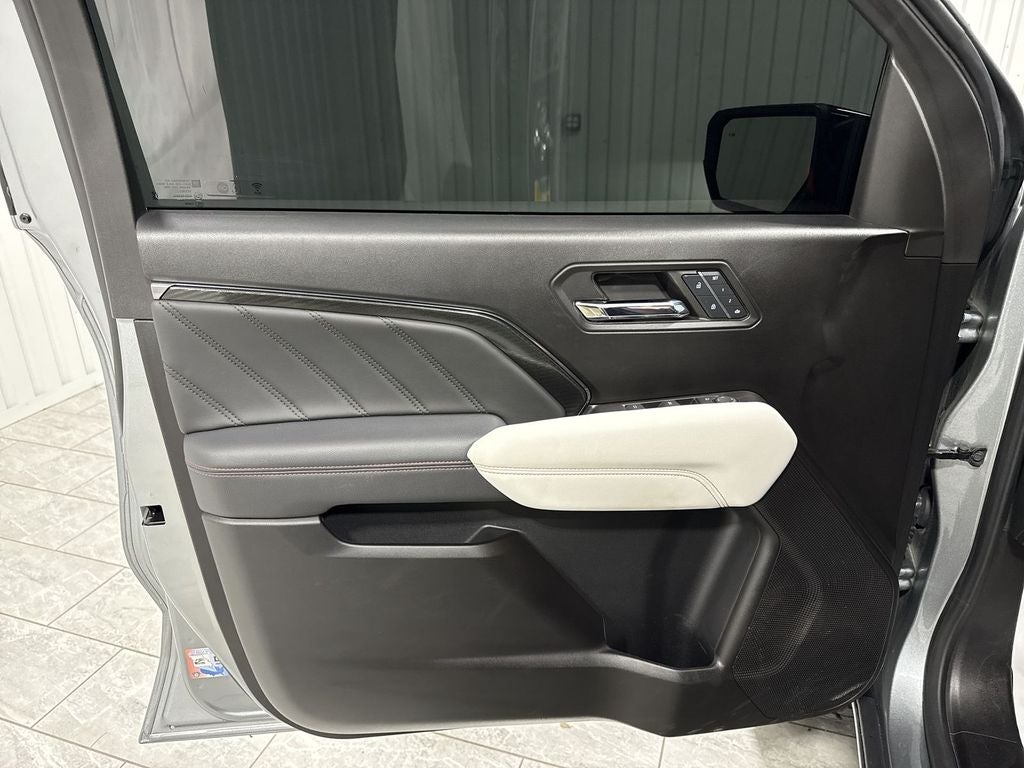 2024 GMC Canyon AT4X