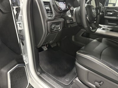 2024 RAM 3500 Laramie Crew Cab 4x4 6'4" Box