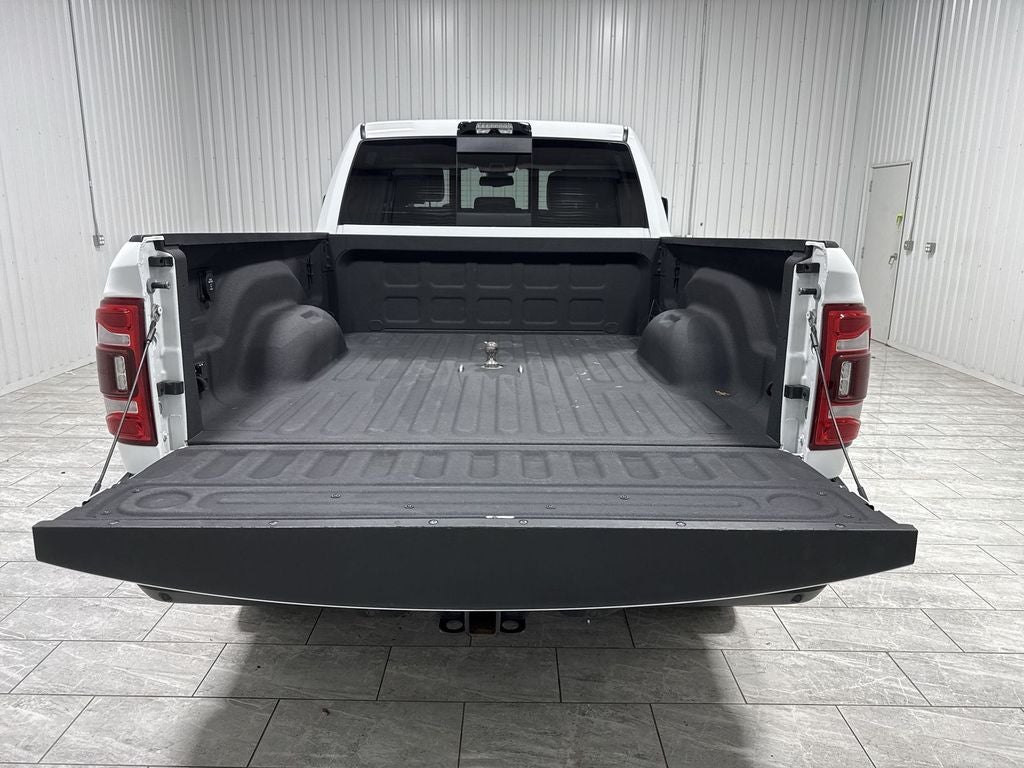 2024 RAM 3500 Laramie Crew Cab 4x4 6'4" Box