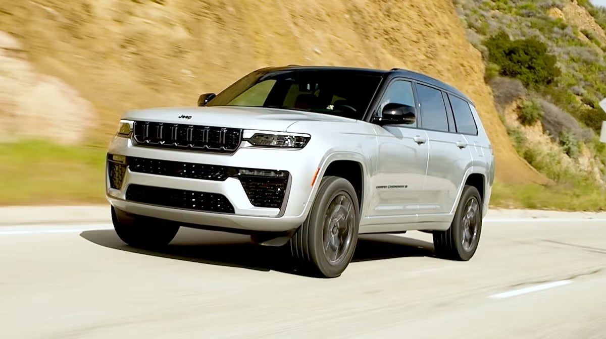2027 Jeep Grand Cherokee exterior
